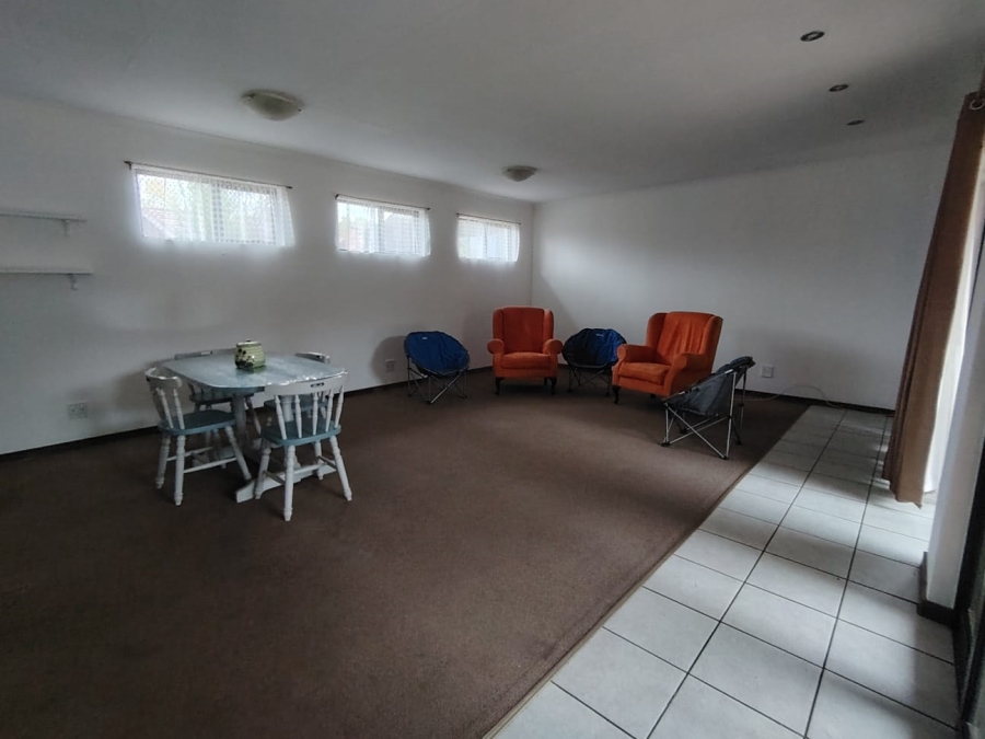 4 Bedroom Property for Sale in Dan Pienaar Free State